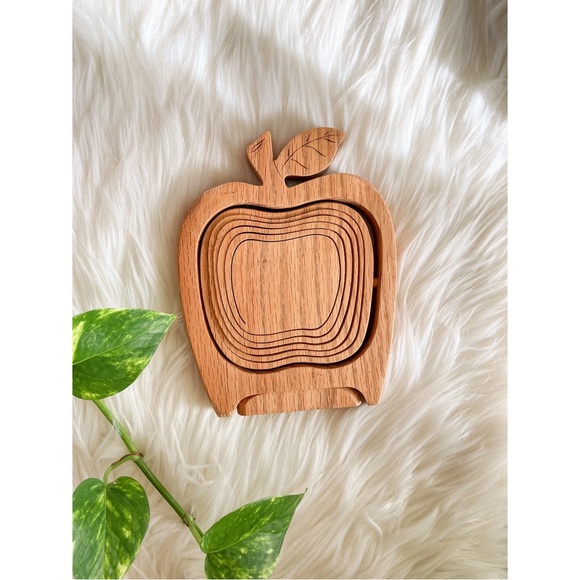 Vintage Wooden Apple Basket and Trivet in One! Folding Apple Bowl, Apple Trivet - Picture 4 of 6